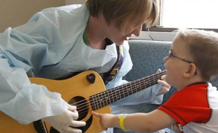 Musicoterapia nei reparti dell&rsquo;ospedale di Latina per rendere le cure pi&ugrave; efficaci