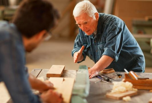 55+, il progetto che trasforma l’invecchiamento in risorsa per la comunità 55+, il progetto che trasforma l’invecchiamento in risorsa per la comunità
