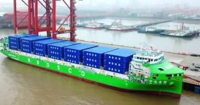 Cina: varata la nave mercantile a batterie più grande del mondo Cina: varata la nave mercantile a batterie più grande del mondo