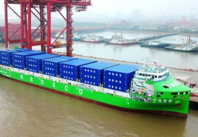 Cina: varata la nave mercantile a batterie più grande del mondo Cina: varata la nave mercantile a batterie più grande del mondo