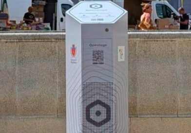 Il comune di Ancona offre totem amplificati gratuiti agli artisti di strada Il comune di Ancona offre totem amplificati gratuiti agli artisti di strada